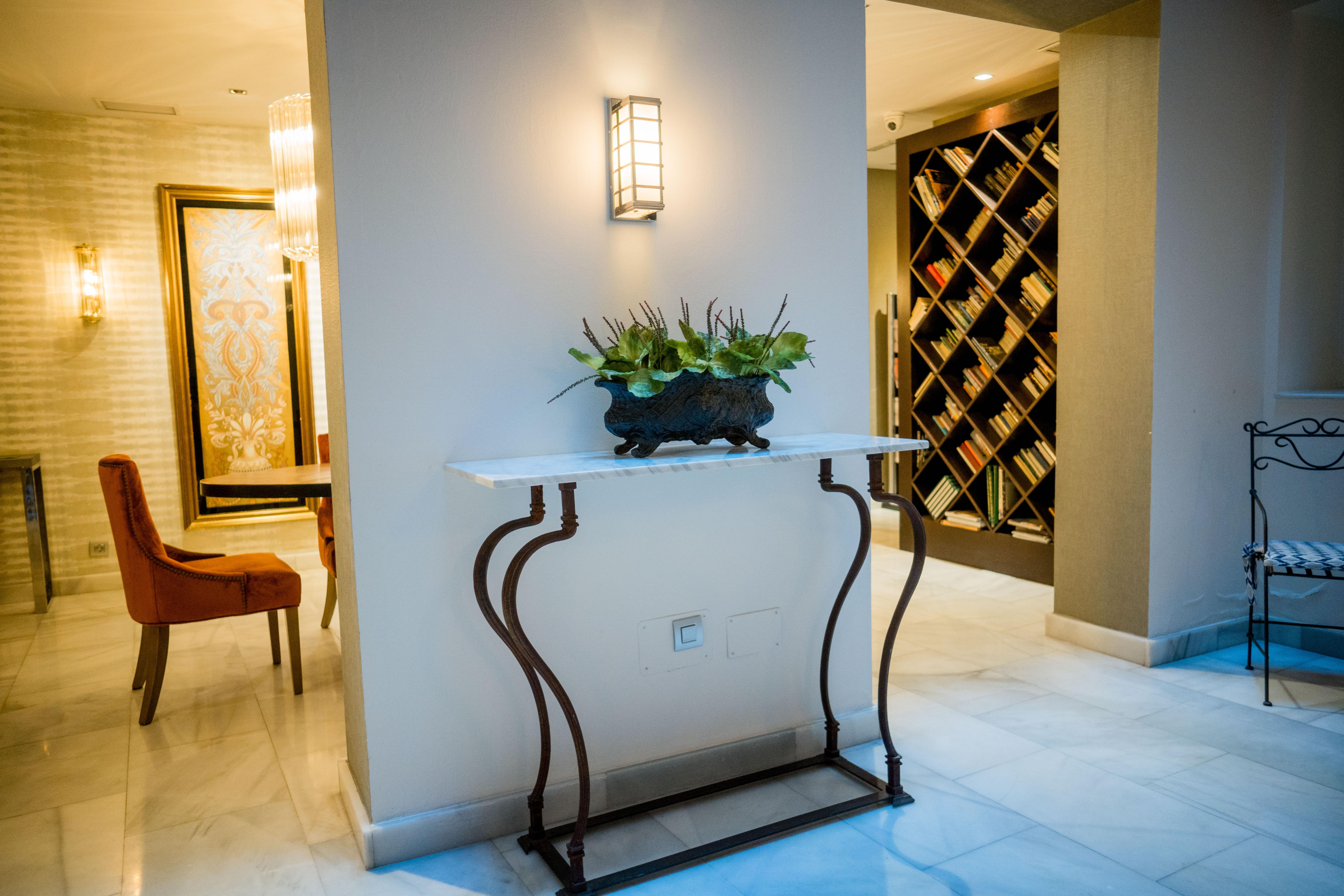 Hotel Meninas - Boutique Opera Madrid Dış mekan fotoğraf